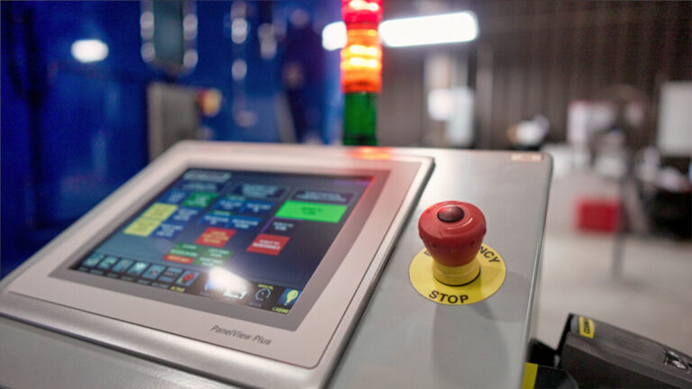 Blast Finishing Machine interface with touchscreen